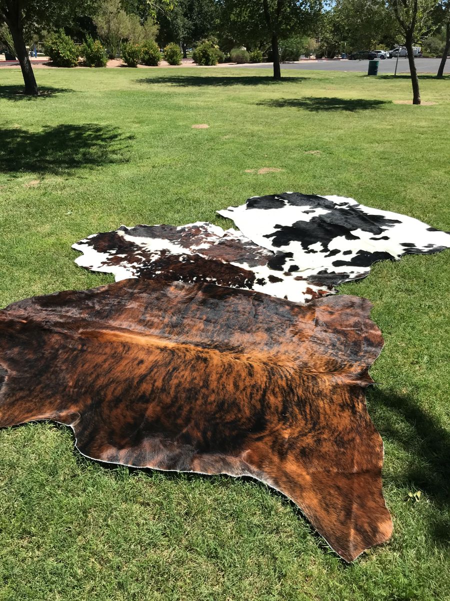 COWHIDE RUGS