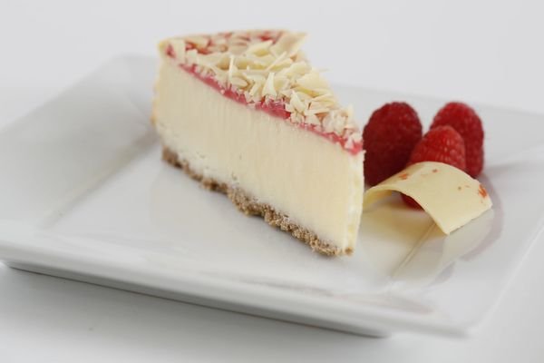 White Chocolate Raspberry Cheesecake