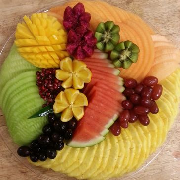 Fruit platters in all sizes and ranges