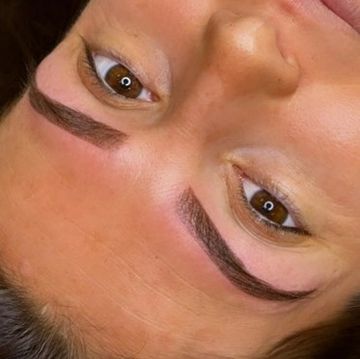 dermopigmentation sourcils poil a poil ombre effet poudre
