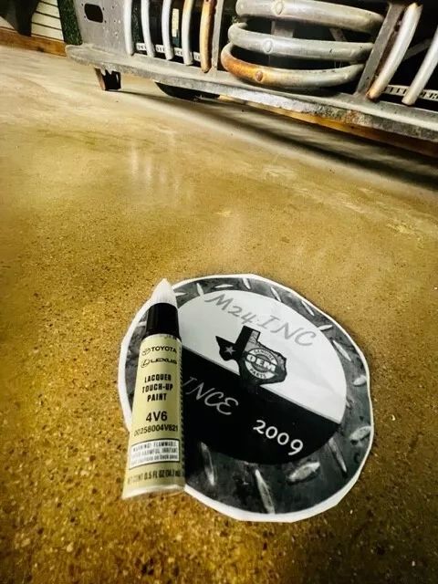 Genuine Toyota/Scion/Lexus Touch Up Paint 4V6 QUICKSAND