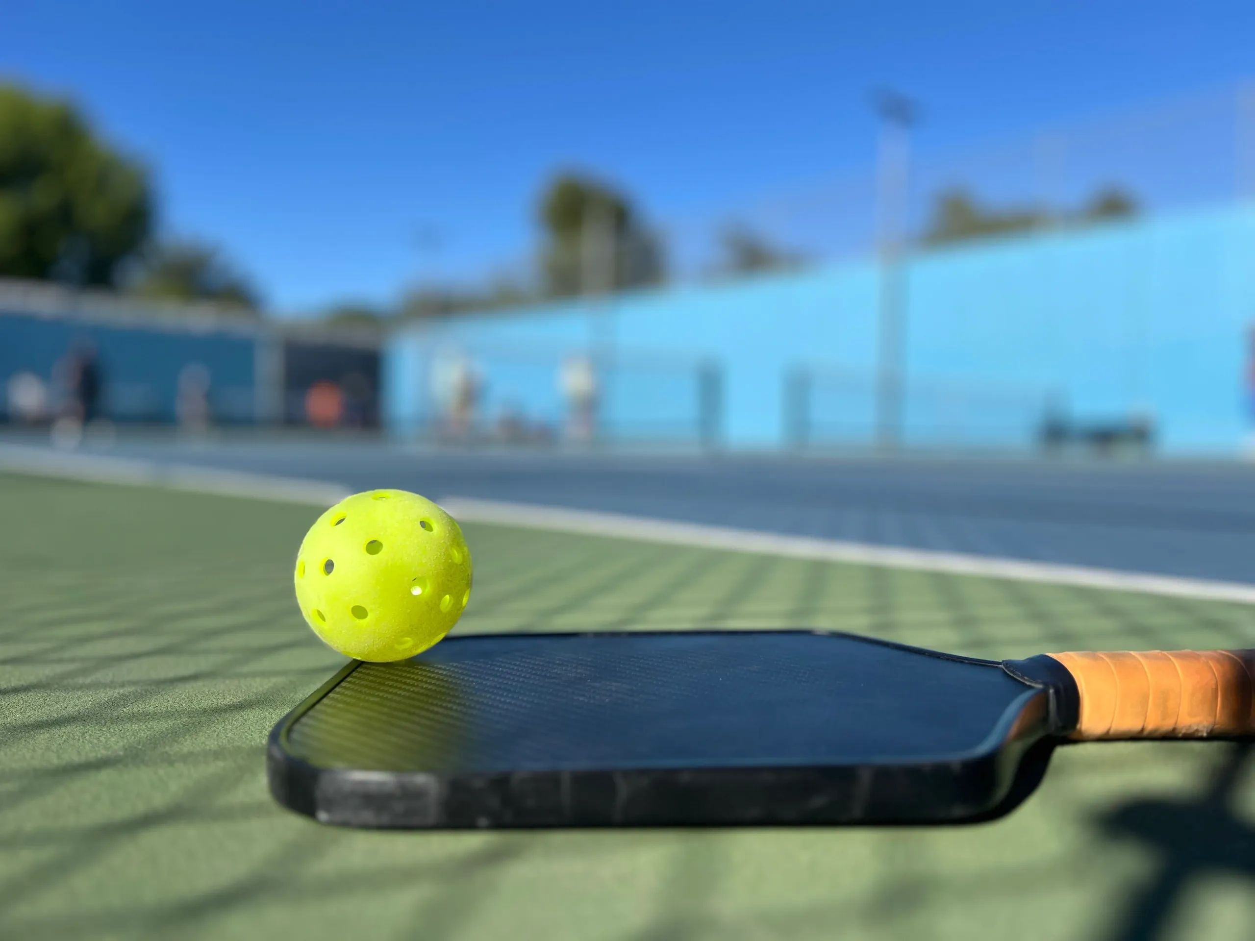 Learn how to play Pickleball with AV Pickleball Club Learn how to play Pickleball with AV Pickleball Club