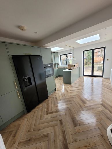 Kitchen extension in Hanwell by LoftSpec Ltd