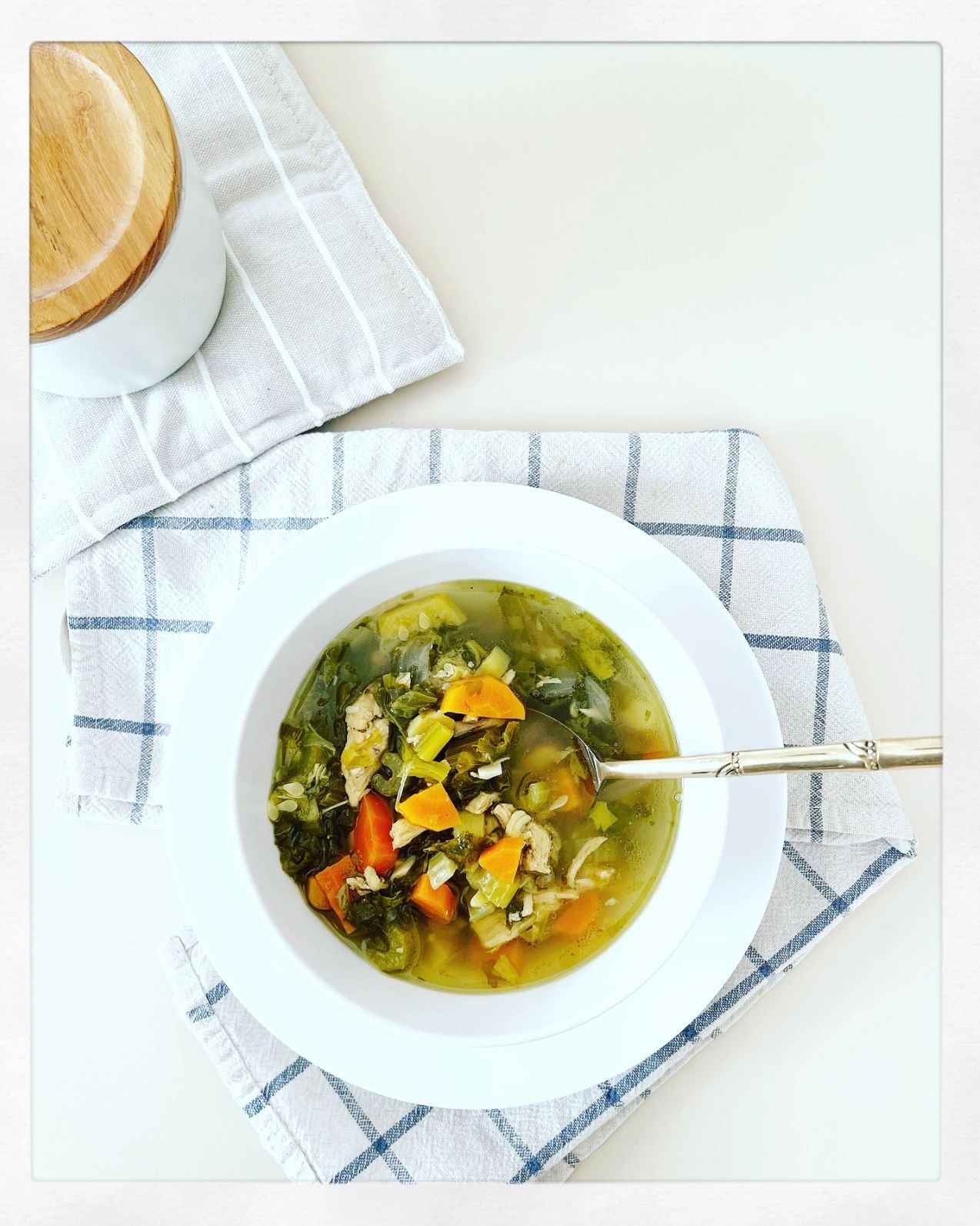 Kale + Root vegetable CHICKEN SOUP