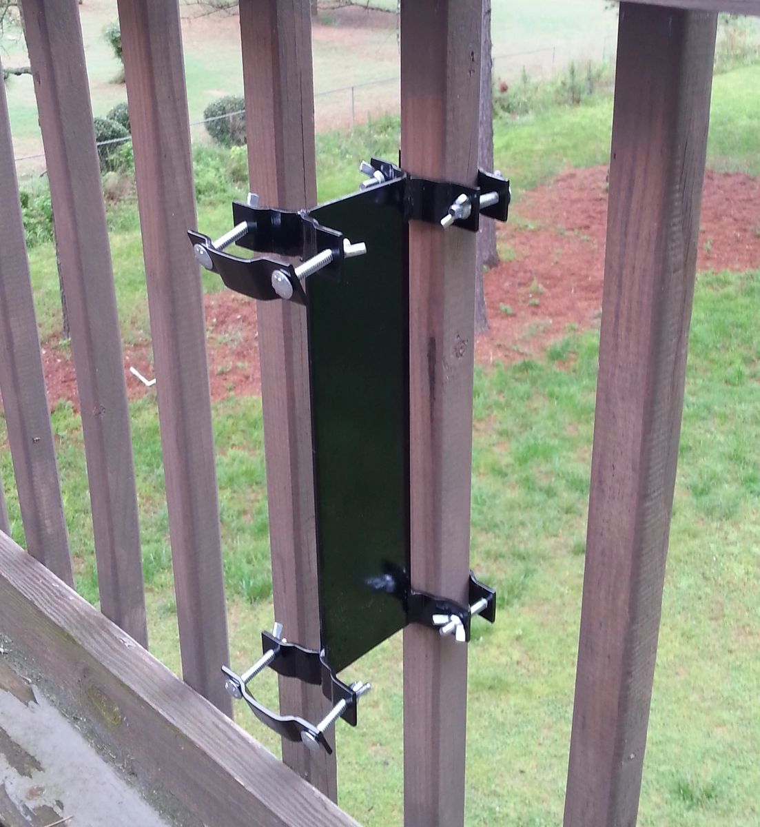 Universal Pole Mount