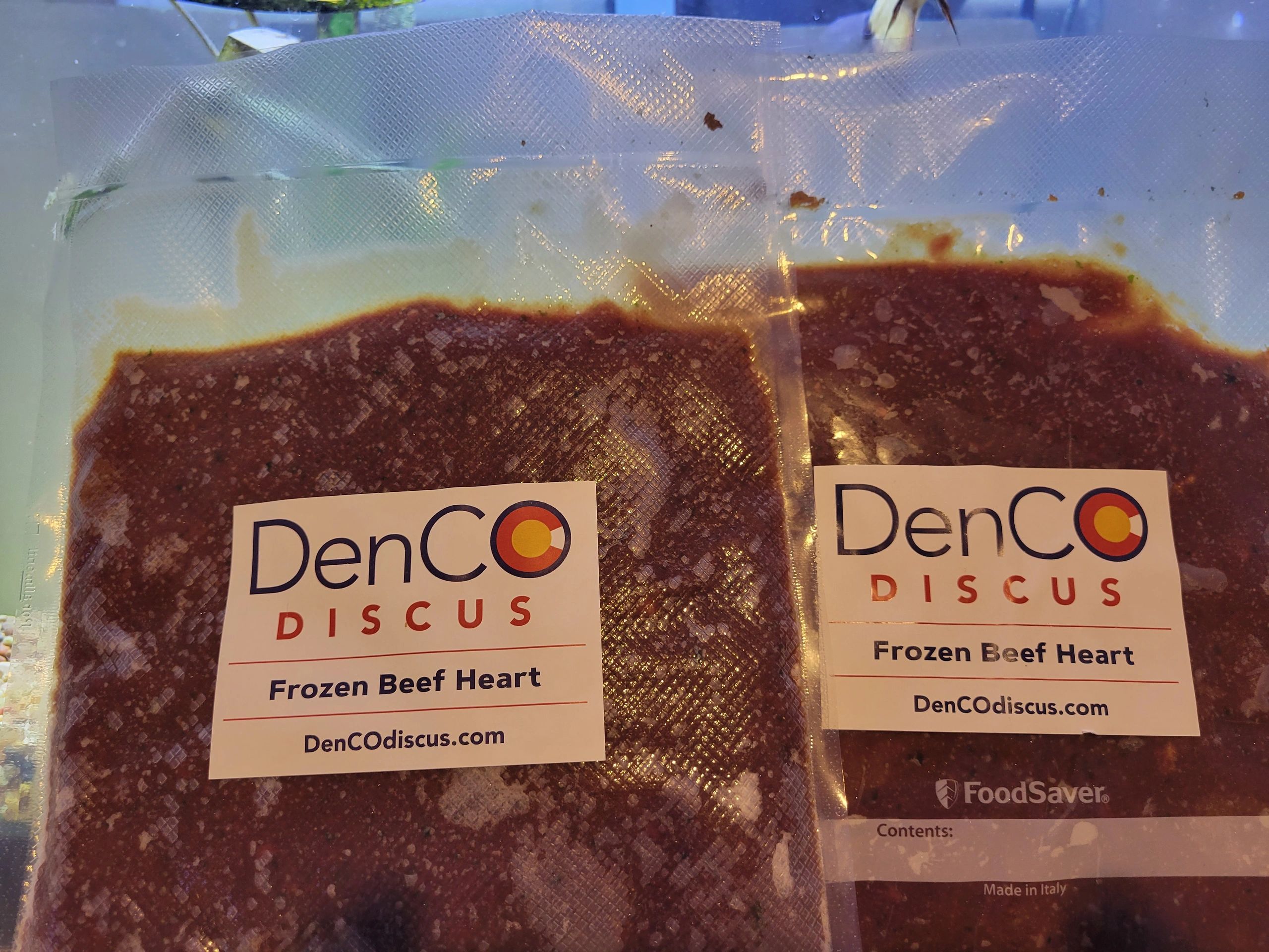 do-not-feed-your-discus-bloodworms