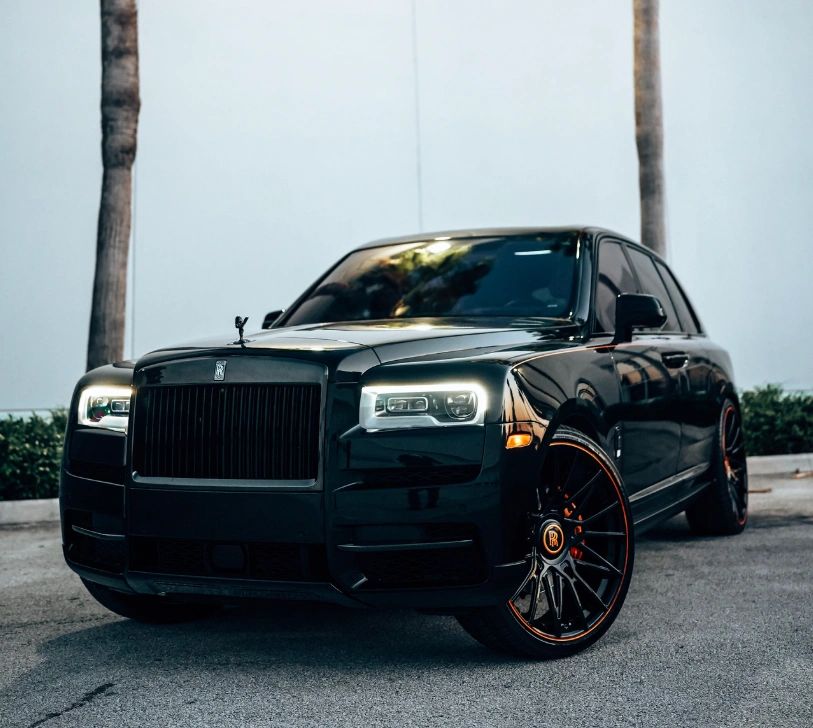Rolls-Royce Cullinan Black Badge