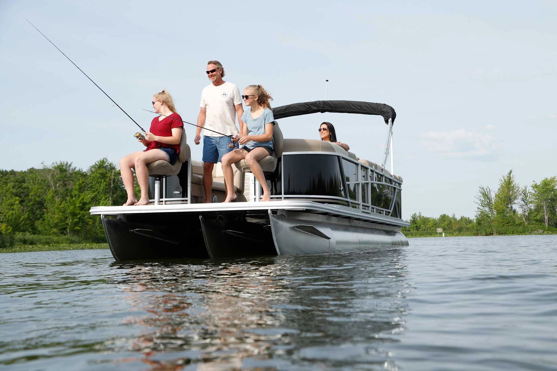 Pontoon boat rentals near Akron, OH