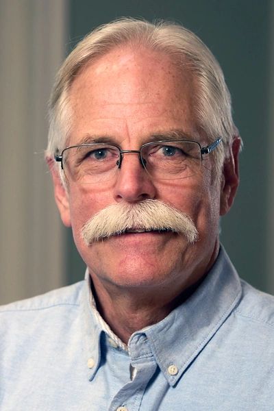 Professor Stuart McGill Professor Stuart McGill