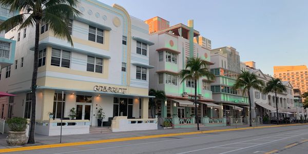 Ralph Lauren, Miami Beach  Art deco architecture, Beach art, Miami beach