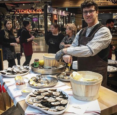 Shucker shuckerpaddy oyster bar catering oyster knife 