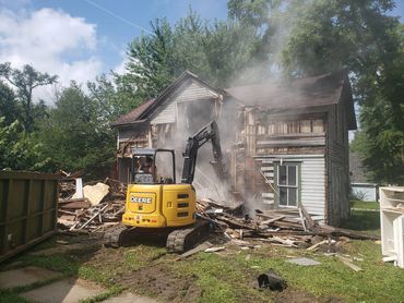 Home Demolition in Grand Junction, Iowa