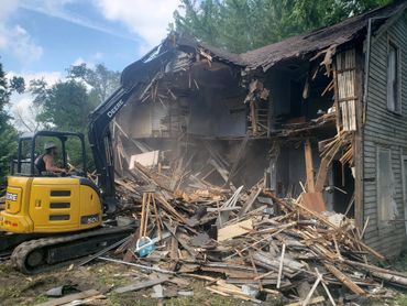 2 Story Home Demolition in Iowa