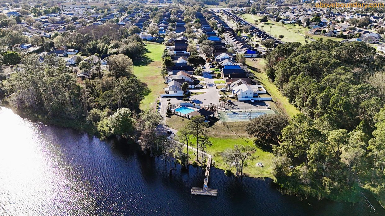 Davenport Lakes community aerial photo by Above Boundary LLC
