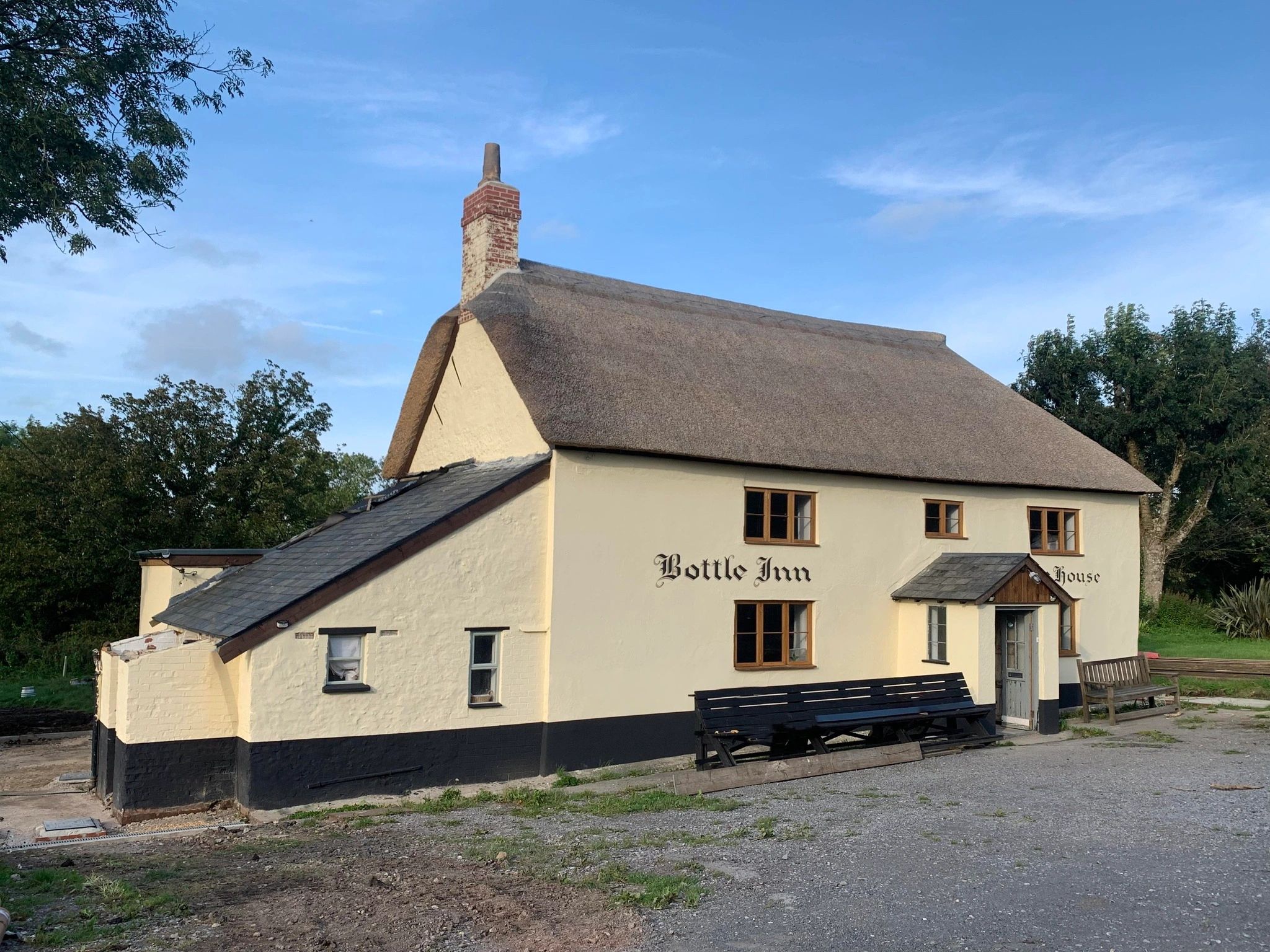 Bottle Inn in Bridport