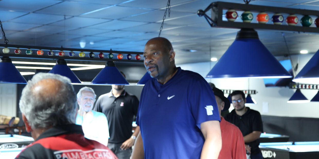 Earl "The Twirl" Cureton