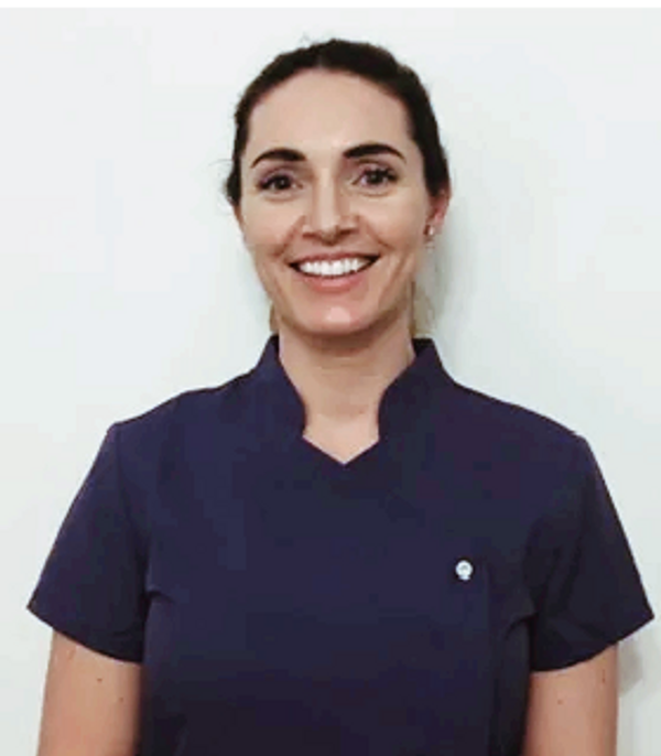 Portrait of Louise midwife and holistic therapist 
Massage therapist 
Aromatherapist 
Acupuncturist 