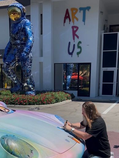 Woman signature on the car