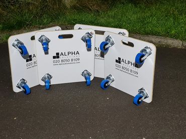 Alpha UK Solutions White Skates

https://www.alphauksolutions.com/