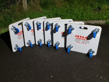 RNA Removals White Skates