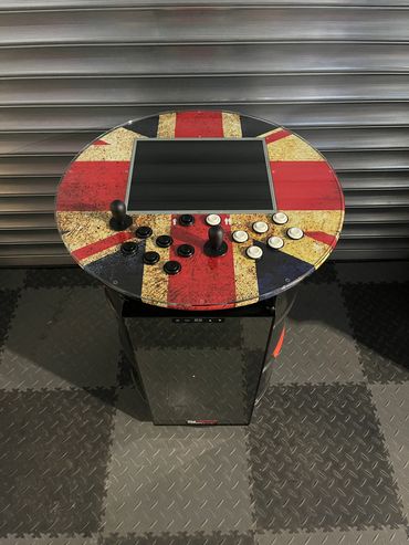 Bespoke retro arcade station