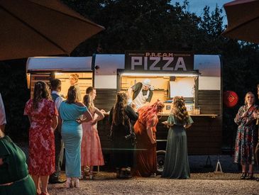 Authentic artisan mobile pizza food truck catering for weddings, corporate events & private parties