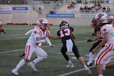 Toro Bulls Football in Action