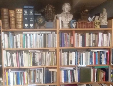 Books to read on the computer picture