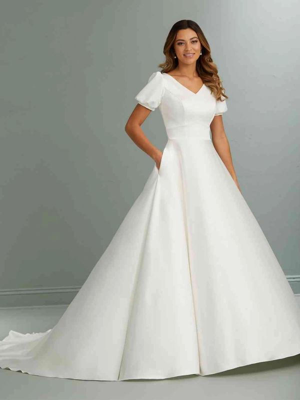 Custom Formal Gown Dresses Lethbridge Fashion Modern Woman Bride Bridal
