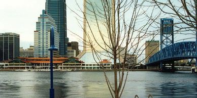 Jacksonville skyline (copyright Barry C. Sweetman, used with permission)