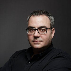 Lorenzo Delpani Revlon CEO
