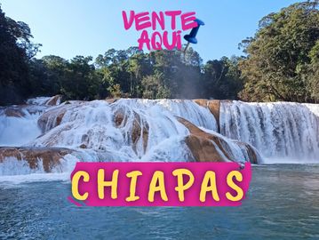 Cascadas de agua azul
