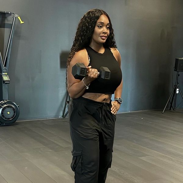 Coach Carles Brown – owner of Blue Diamond Fitness in Fort Lauderdale teaching HIIT