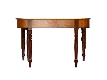 birds eye maple table 19th Century