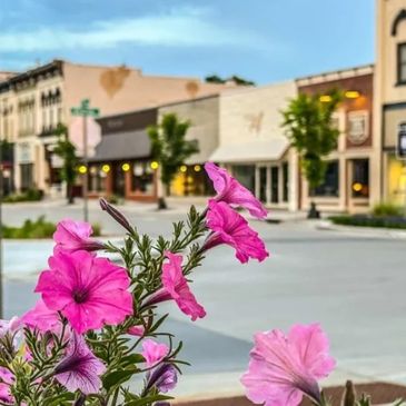 Indianola Main Street