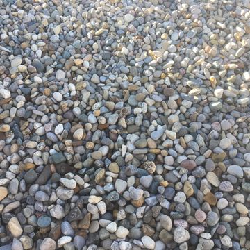 Beautiful Large River Rock (1 Cubic Yard) - Kentucky Lawn Care