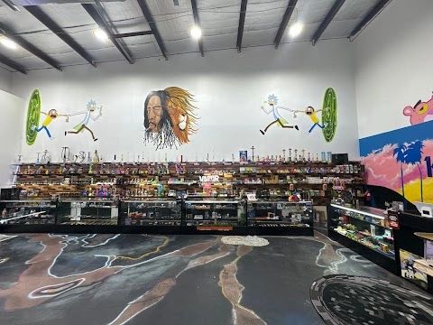 Your Premier Smoking Accessories Shop Awaits