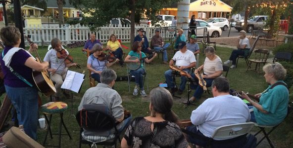 Slow Jam on the lawn at Mountain View Music Store, Mountain View, Arkansas