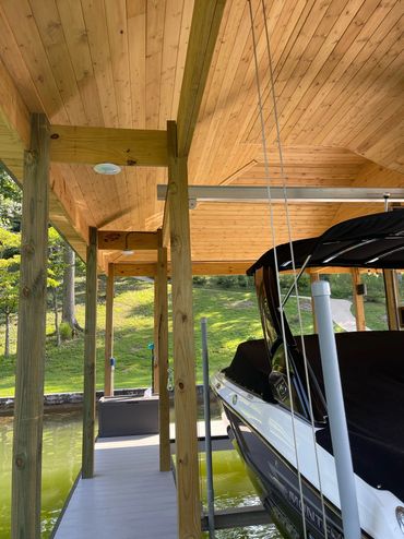 When buying a boat lift in Birchwood, TN, it's all about the details