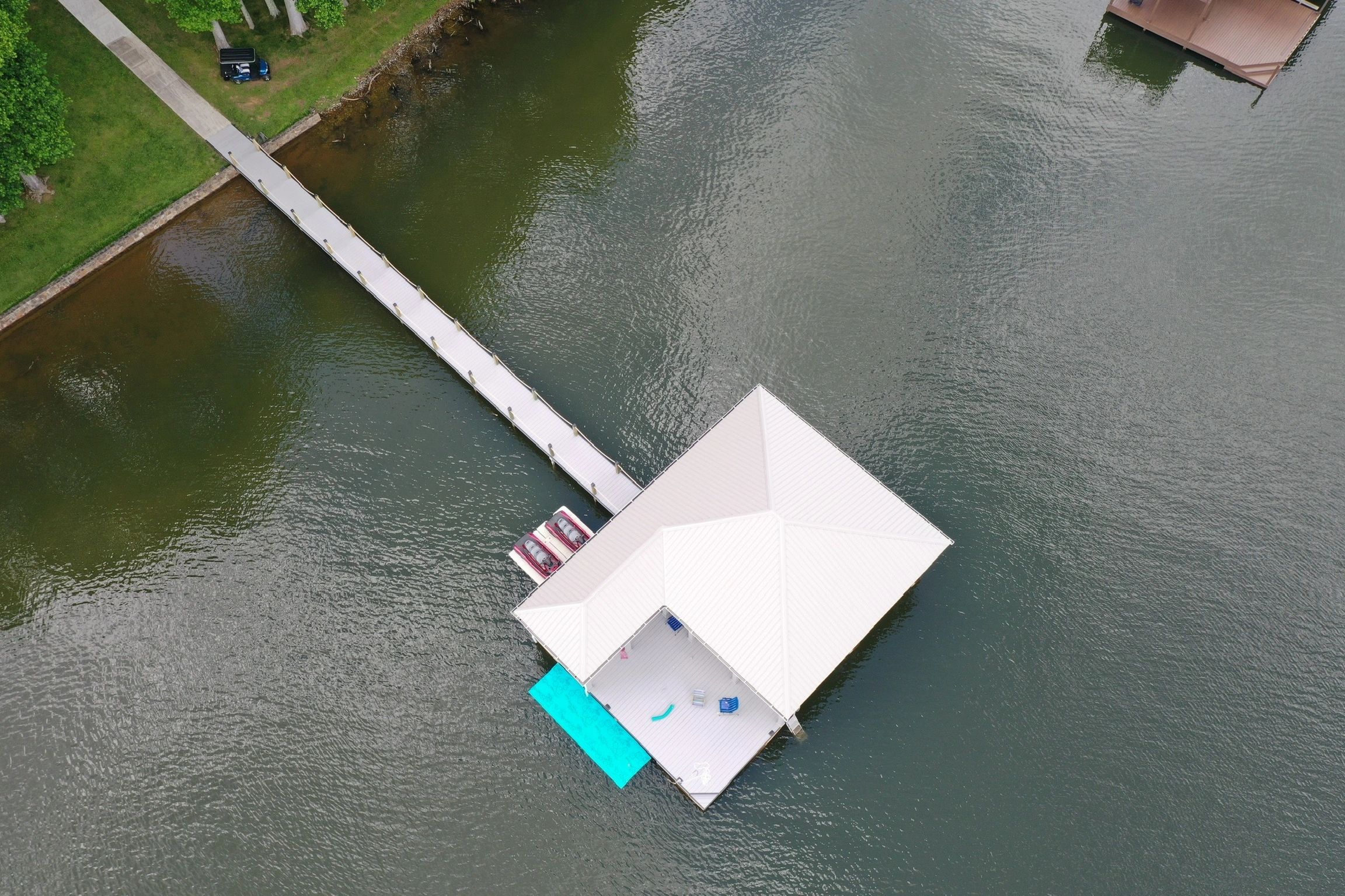 Knoxville Dock Builders near me.
Stationary Dock Builder
Fixed Dock Builder
Floating Dock Builder