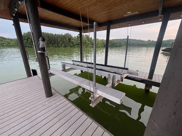 Cable Boat Lift with Walkboard on Nickajack Lake in Whitwell, TN