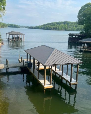 Stationary Boat House Dock in Chattanooga, TN