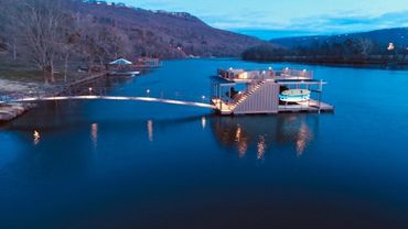 Nickajack Lake, Chickamauga Lake, Fort Loudoun Lake, Guntersville Lake, Tellico Lake Floating Docks