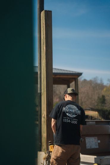 The Tennessee Dock Masters Crew designs and builds long-lasting, top-quality docks. 