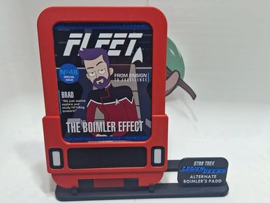 LowerDecks Starfleet gear, cosplay, and replica props