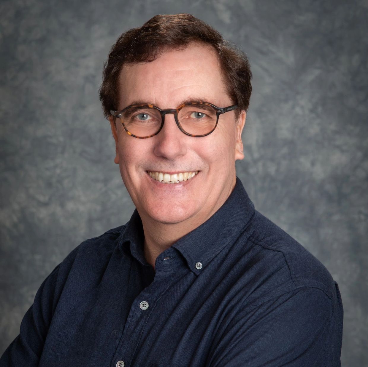 Robert J Martindale - Author