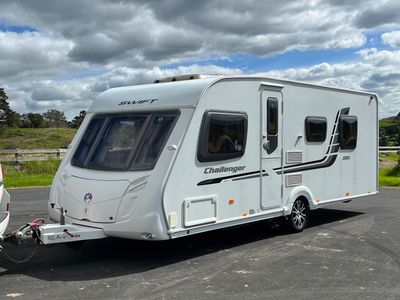 We sell caravans and motorhomes on behalf - Let us sell your RV for you.