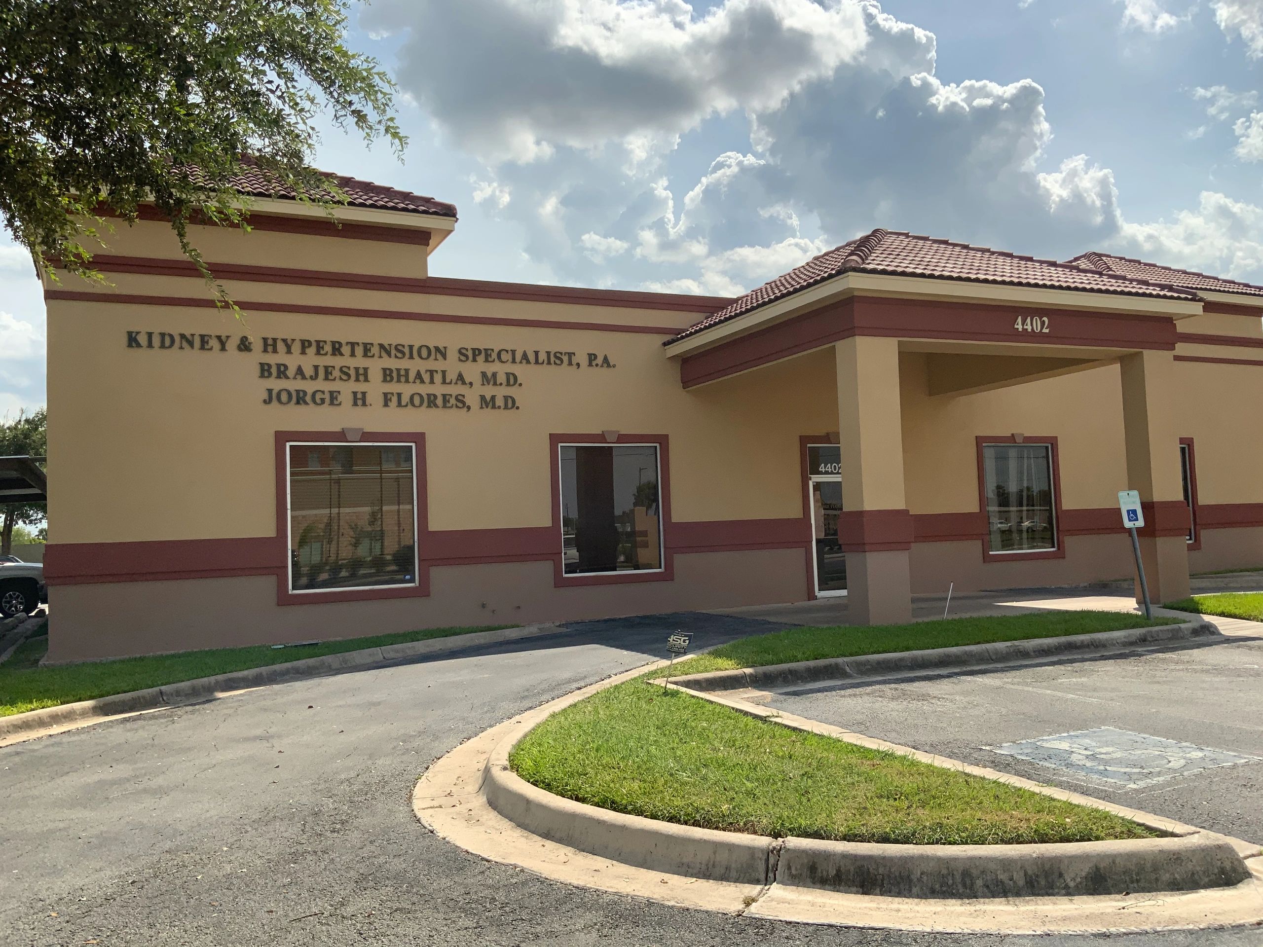 Dr. Brajesh Bhatla photo 1 in Harlingen