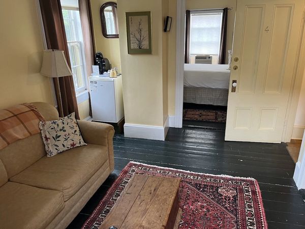 Queen Suite