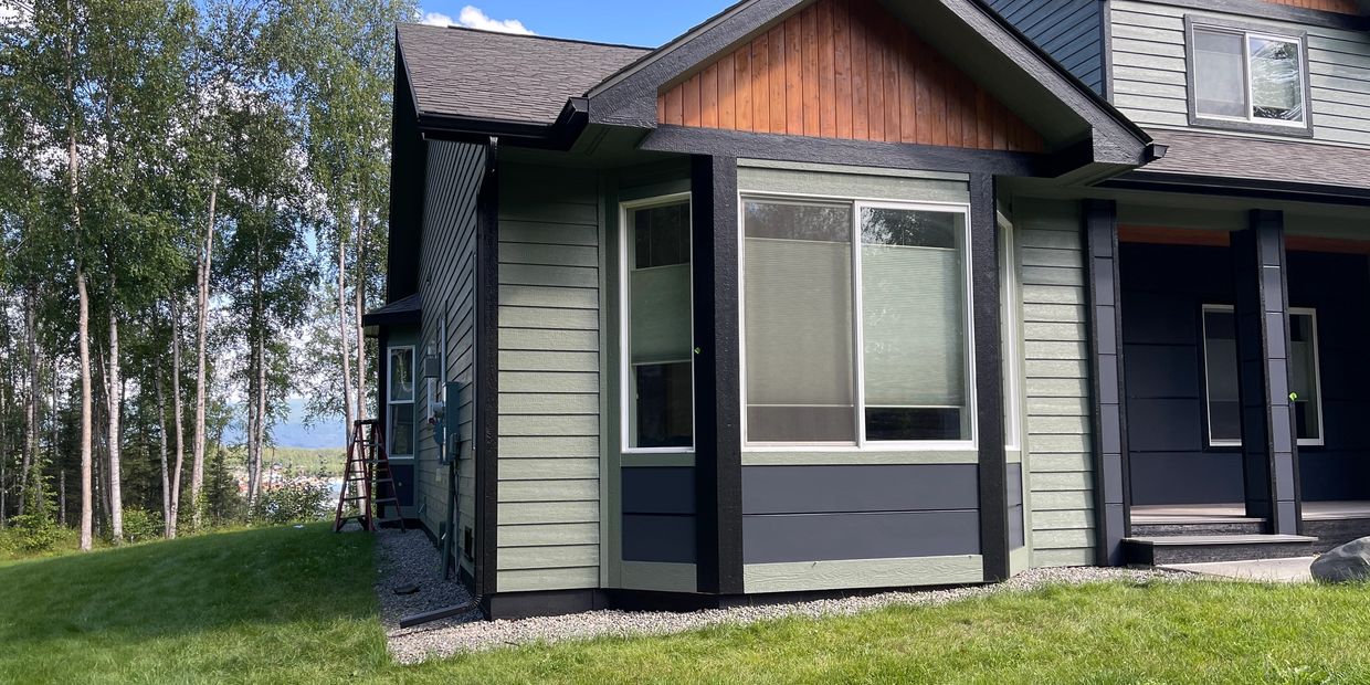 Seamless aluminum gutter installation in Palmer Alaska
